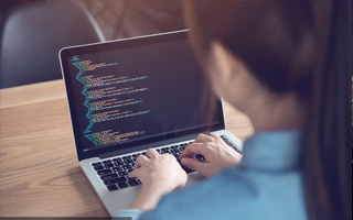 丰城 api php源码,下载的php源码怎么运行呢？